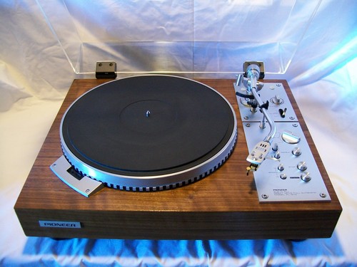 Pioneer 570 turntable - pioneer,